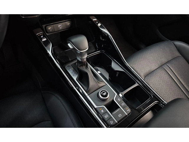 Kia Sorento Gasoline 2.5T 2WD Trendy - автомобили, коли, обяви за нови и употребявани 8