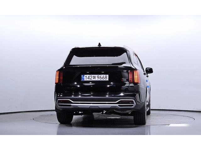 Kia Sorento Diesel 2.2 2WD Prestige - автомобили, коли, обяви за нови и употребявани 3