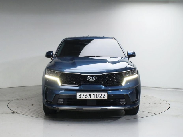 Kia Sorento Diesel 2.2 2WD Trendy * НАЙ-ДОБРА ЦЕНА В БЪЛГАРИЯ* - автомобили, коли, обяви за нови и употребявани 2