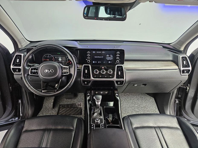 Kia Sorento Diesel 2.2 2WD Trendy * НАЙ-ДОБРА ЦЕНА В БЪЛГАРИЯ* - автомобили, коли, обяви за нови и употребявани 6