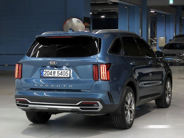 Kia Sorento Diesel 2.2 2WD Noblesse - автомобили, коли, обяви за нови и употребявани 3