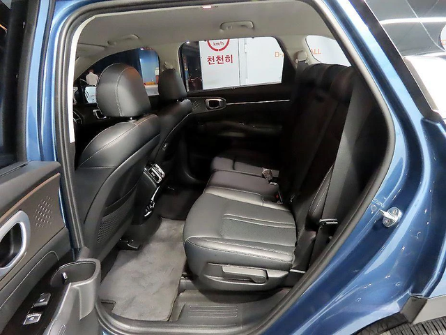 Kia Sorento Diesel 2.2 2WD Noblesse - автомобили, коли, обяви за нови и употребявани 6