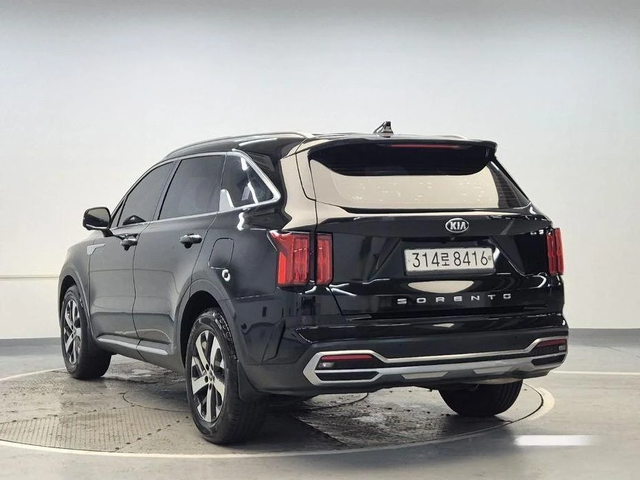 Kia Sorento Diesel 2.2 2WD Noblesse - автомобили, коли, обяви за нови и употребявани 1