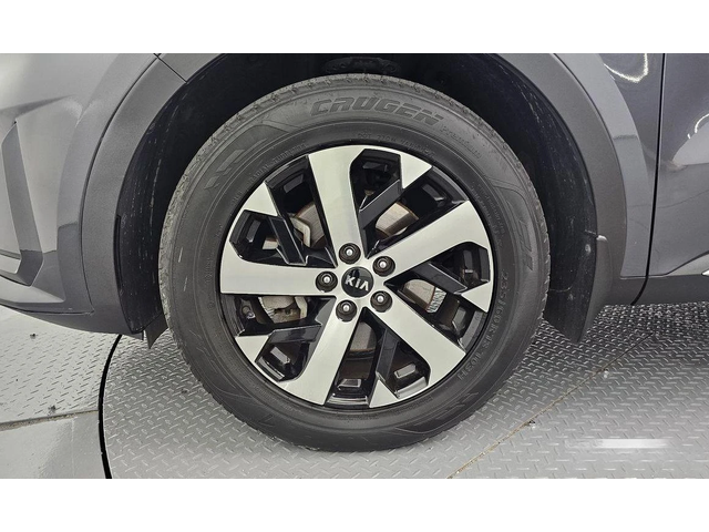 Kia Sorento Diesel 2.2 2WD Trendy * НАЙ-ДОБРА ЦЕНА В БЪЛГАРИЯ* - автомобили, коли, обяви за нови и употребявани 4