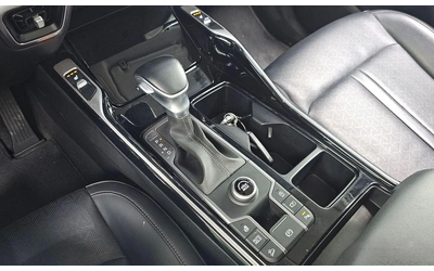 Kia Sorento Diesel 2.2 2WD Trendy * НАЙ-ДОБРА ЦЕНА В БЪЛГАРИЯ* - автомобили, коли, обяви за нови и употребявани 8