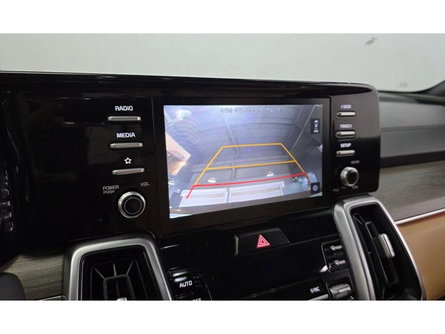 Kia Sorento Diesel 2.2 2WD Prestige - автомобили, коли, обяви за нови и употребявани 14