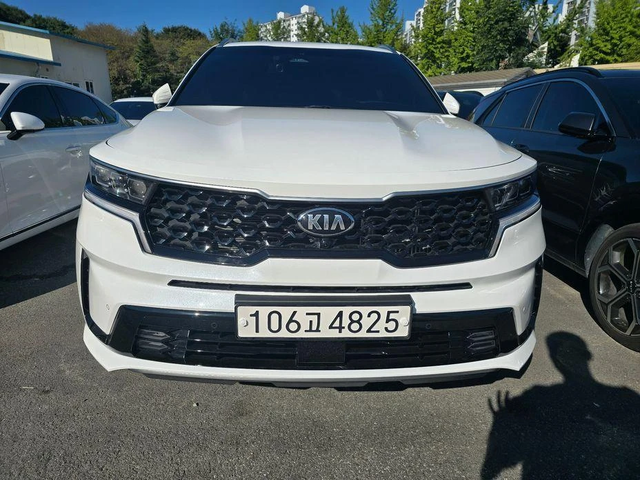 Kia Sorento Diesel 2.2 2WD * НАЙ-ДОБРА ЦЕНА В БЪЛГАРИЯ* - автомобили, коли, обяви за нови и употребявани 0