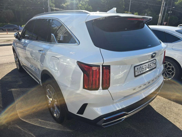 Kia Sorento Diesel 2.2 2WD * НАЙ-ДОБРА ЦЕНА В БЪЛГАРИЯ* - автомобили, коли, обяви за нови и употребявани 5