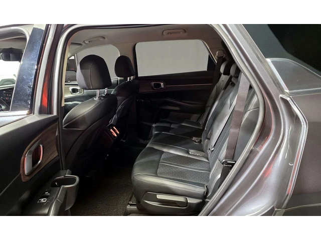 Kia Sorento Diesel 2.2 4WD * НАЙ-ДОБРА ЦЕНА В БЪЛГАРИЯ* - автомобили, коли, обяви за нови и употребявани 10