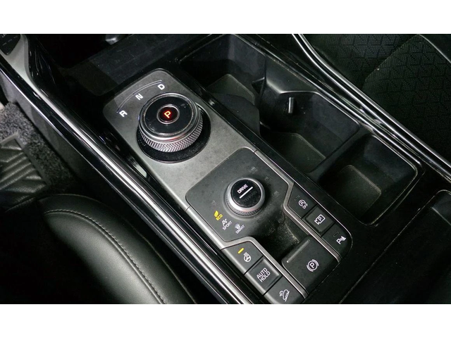 Kia Sorento Diesel 2.2 4WD * НАЙ-ДОБРА ЦЕНА В БЪЛГАРИЯ* - автомобили, коли, обяви за нови и употребявани 8