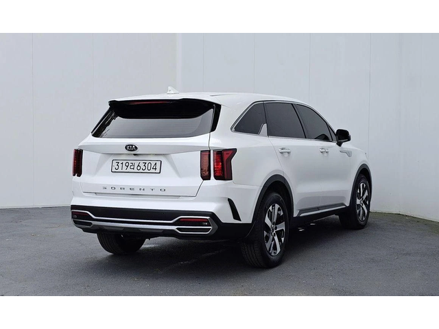 Kia Sorento Diesel 2.2 2WD * НАЙ-ДОБРА ЦЕНА В БЪЛГАРИЯ* - автомобили, коли, обяви за нови и употребявани 1