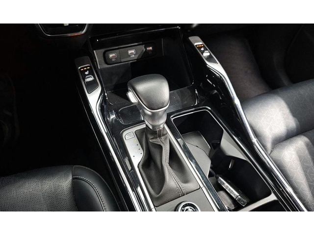 Kia Sorento Diesel 2.2 2WD * НАЙ-ДОБРА ЦЕНА В БЪЛГАРИЯ* - автомобили, коли, обяви за нови и употребявани 8