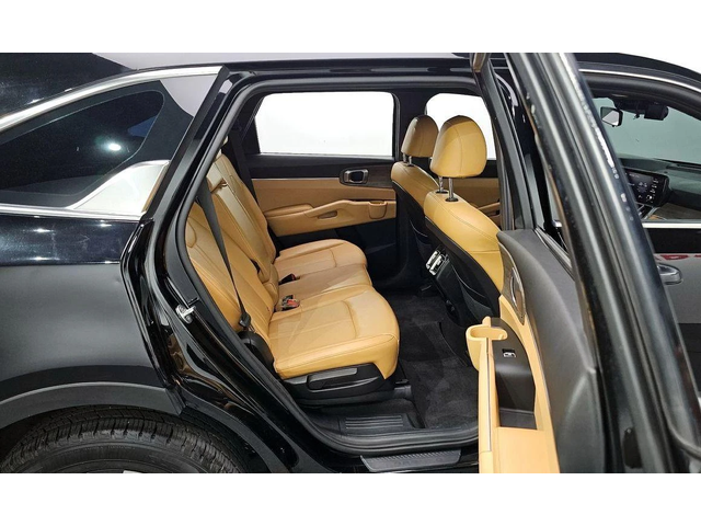 Kia Sorento - автомобили, коли, обяви за нови и употребявани 12