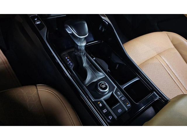 Kia Sorento - автомобили, коли, обяви за нови и употребявани 8