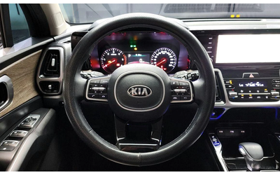 Kia Sorento - автомобили, коли, обяви за нови и употребявани 12