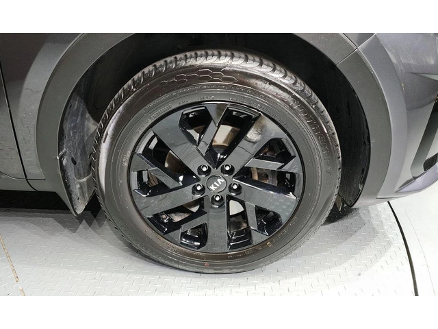 Kia Sorento - автомобили, коли, обяви за нови и употребявани 4