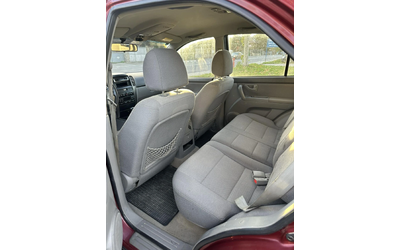 Kia Sorento - автомобили, коли, обяви за нови и употребявани 12