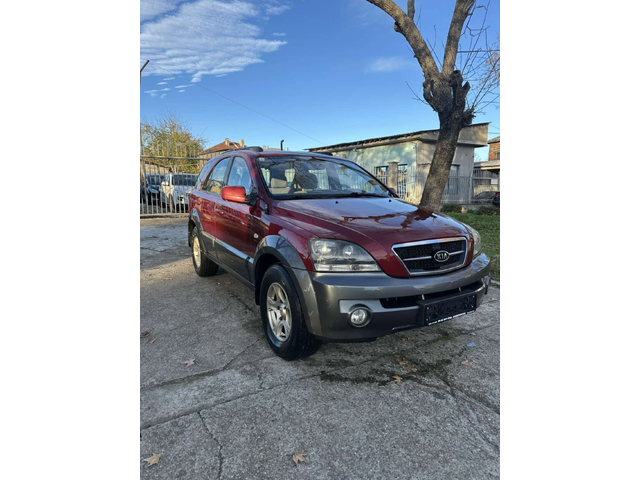Kia Sorento - автомобили, коли, обяви за нови и употребявани 3