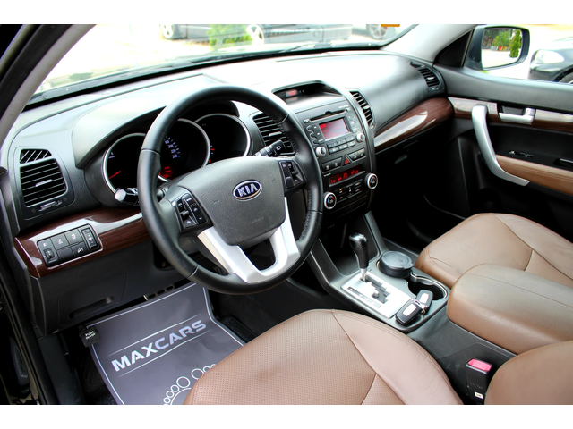 Kia Sorento 2.2CRDi СОБСТВЕН ЛИЗИНГ - автомобили, коли, обяви за нови и употребявани 8