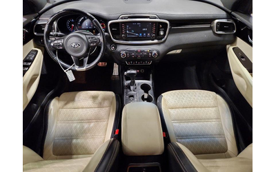 Kia Sorento 3.3L 6 Front-wheel Drive - автомобили, коли, обяви за нови и употребявани 8
