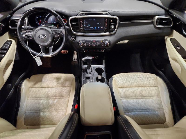 Kia Sorento 3.3L 6 Front-wheel Drive - автомобили, коли, обяви за нови и употребявани 8