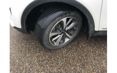Kia Sorento 3.3L 6cyl AWD - автомобили, коли, обяви за нови и употребявани 6