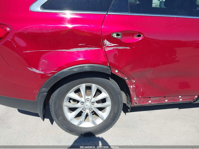 Kia Sorento 3.3L V-6 DI, DOHC, VVT, 290HP All Wheel Drive - автомобили, коли, обяви за нови и употребявани 5