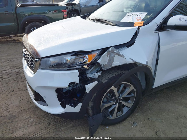 Kia Sorento 3.3L V-6 DI, DOHC, VVT, 290HP Front Wheel Drive - автомобили, коли, обяви за нови и употребявани 5