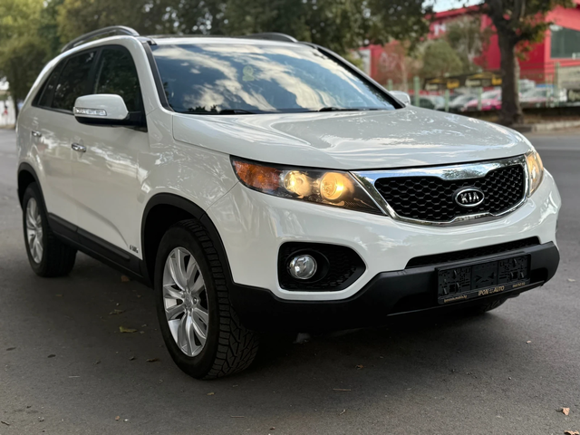 Kia Sorento 2.2CRDi* 4x4* Ky-Less* Автоматик* ПАРКТРОНИК* КОЖА - автомобили, коли, обяви за нови и употребявани 0
