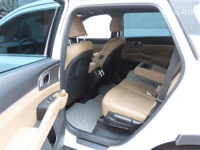 Kia Sorento MQ4 2.2 AWD Prestige ЛИЗИНГ БЕЗ ПЪРВОНАЧАЛНА ВН. - автомобили, коли, обяви за нови и употребявани 14