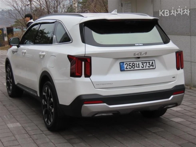 Kia Sorento MQ4 2.2 AWD Prestige ЛИЗИНГ БЕЗ ПЪРВОНАЧАЛНА ВН. - автомобили, коли, обяви за нови и употребявани 3