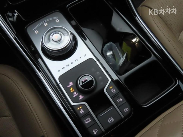 Kia Sorento MQ4 2.2 AWD Prestige ЛИЗИНГ БЕЗ ПЪРВОНАЧАЛНА ВН. - автомобили, коли, обяви за нови и употребявани 8