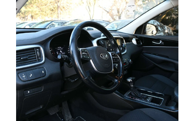Kia Sorento * L, LX, S * CARFAX * ЦЕНА ДО БГ - автомобили, коли, обяви за нови и употребявани 8