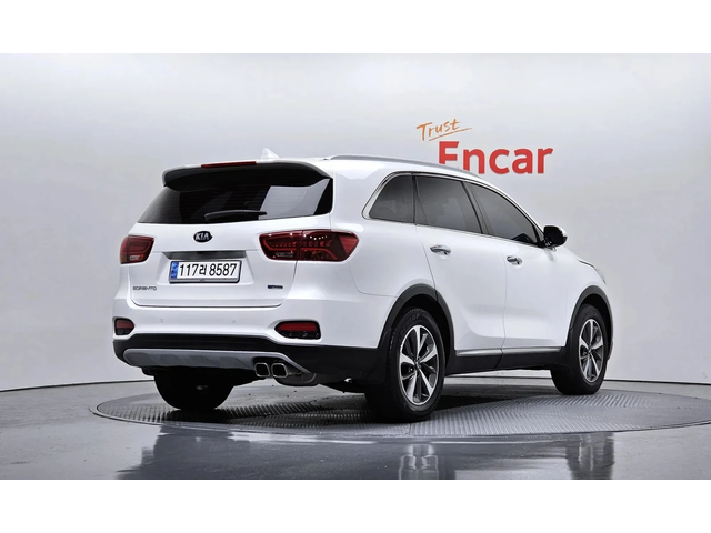 Kia Sorento Diesel 2.2 2Wd Prestige - автомобили, коли, обяви за нови и употребявани 1