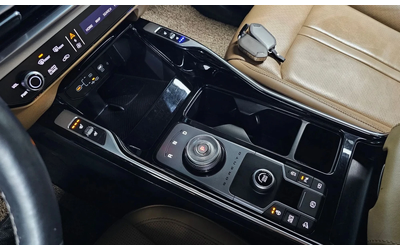 Kia Sorento 4Th Generation Diesel 2.2 2Wd Prestige - автомобили, коли, обяви за нови и употребявани 7