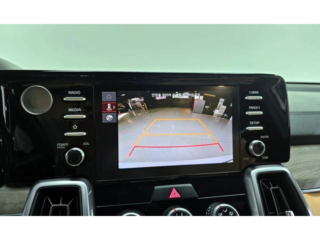 Kia Sorento 2.5T 2Wd - автомобили, коли, обяви за нови и употребявани 14