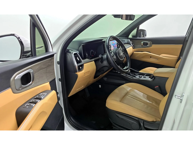 Kia Sorento 2.5T 2Wd - автомобили, коли, обяви за нови и употребявани 9