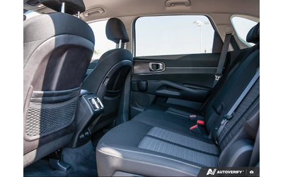 Kia Sorento LX* AWD* CARPLAY* ПОДГРЕВ* KEYLESS* КАМЕРА* - автомобили, коли, обяви за нови и употребявани 13