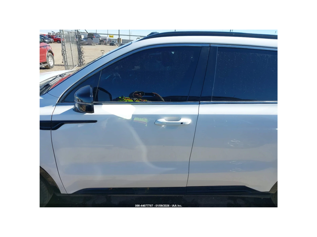 Kia Sorento * KEYLESS* КОЖА* ПОДГРЕВ* КАМЕРА* - автомобили, коли, обяви за нови и употребявани 5