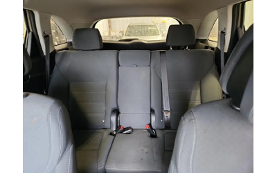 Kia Sorento LX V6 - автомобили, коли, обяви за нови и употребявани 8