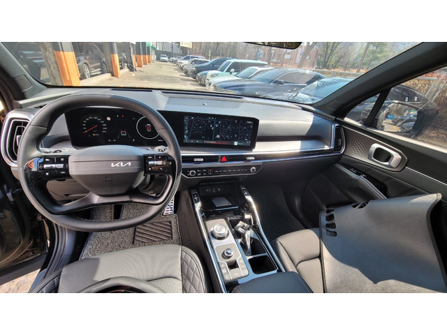 KIA Sorento - автомобили, коли, обяви за нови и употребявани 12