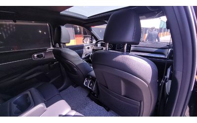KIA Sorento - автомобили, коли, обяви за нови и употребявани 25