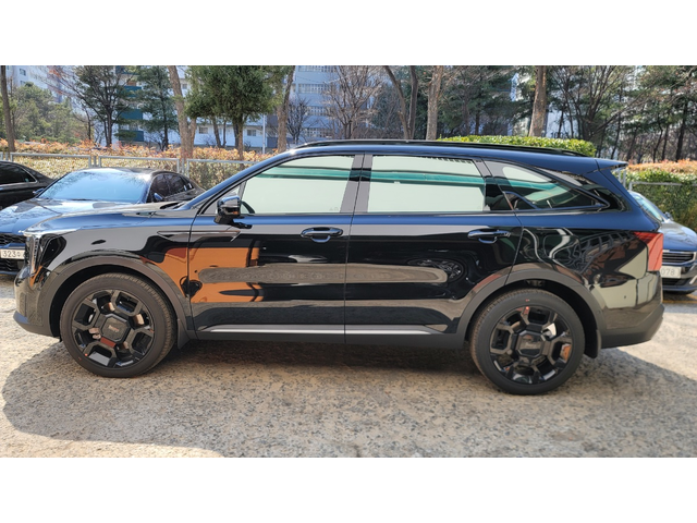 KIA Sorento - автомобили, коли, обяви за нови и употребявани 7