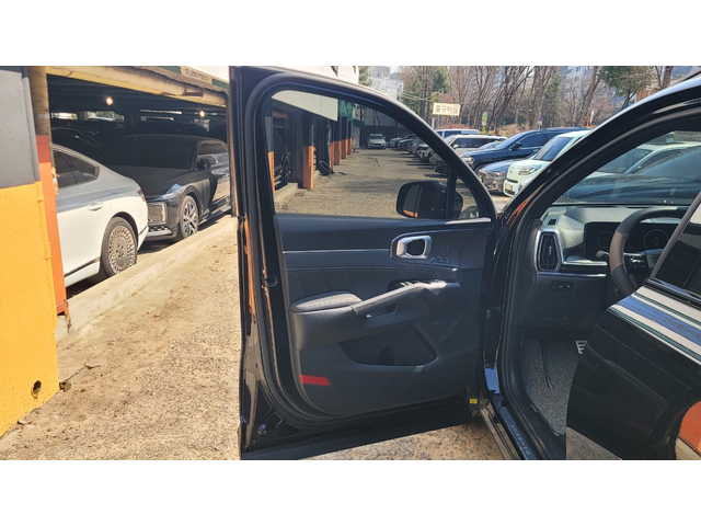 KIA Sorento - автомобили, коли, обяви за нови и употребявани 8