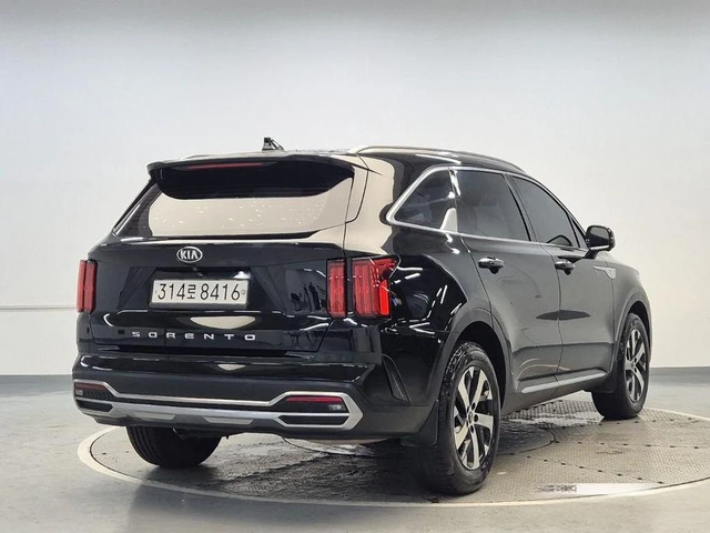 Kia Sorento Diesel 2.2 2WD Noblesse - автомобили, коли, обяви за нови и употребявани 2