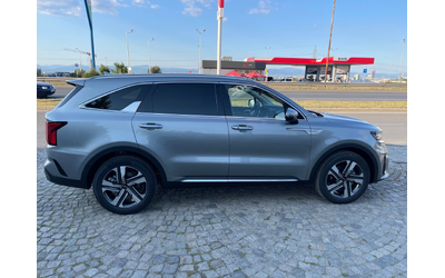 Kia Sorento Hybrid/230ps/6+ 1 - автомобили, коли, обяви за нови и употребявани 6