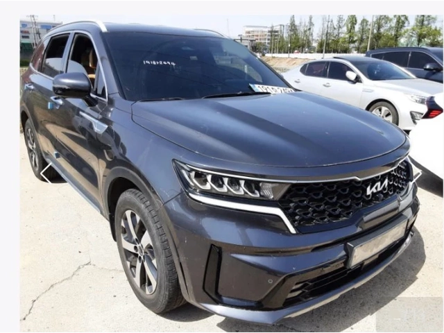 Kia Sorento 2.2 CRDI 4x4 - OЧАКВАН ВНОС - автомобили, коли, обяви за нови и употребявани 1