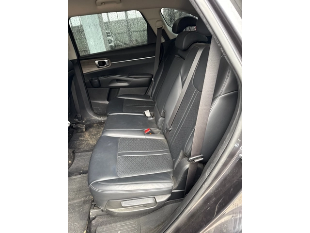 Kia Sorento 2.2 CRDI 4x4 - OЧАКВАН ВНОС - автомобили, коли, обяви за нови и употребявани 6