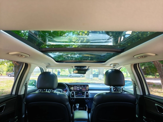 Kia Sorento 2.2 CRDI 4x4 - автомобили, коли, обяви за нови и употребявани 15