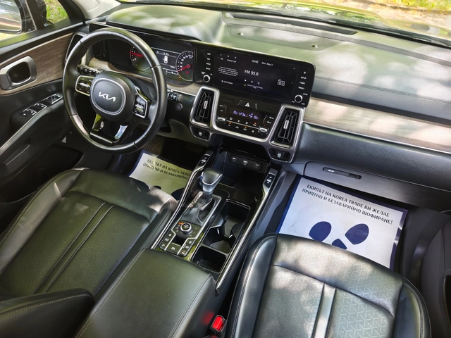 Kia Sorento 2.2 CRDI 4x4 - автомобили, коли, обяви за нови и употребявани 15